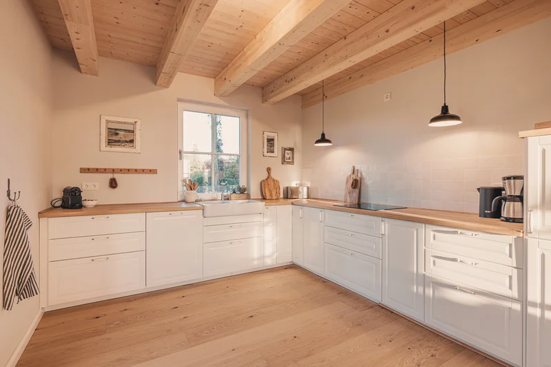 Hochwertig ausgestattete Küche